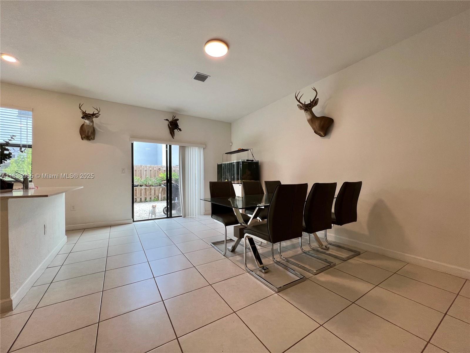 PINE ISLE - Residential