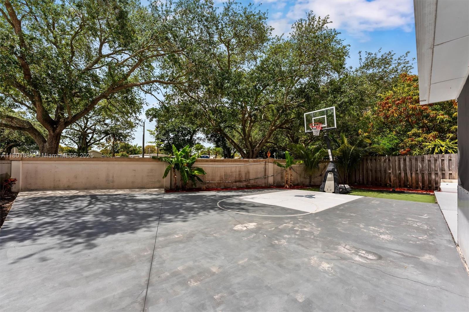 CORAL BAY PARCEL G - Residential