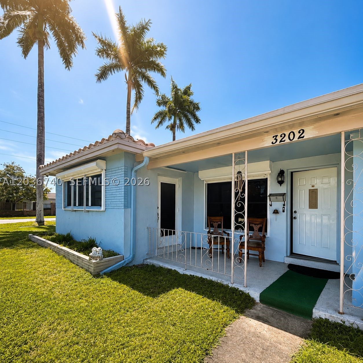 Photo 1 of 10 — 3202 Pierce St, Hollywood, FL 33021