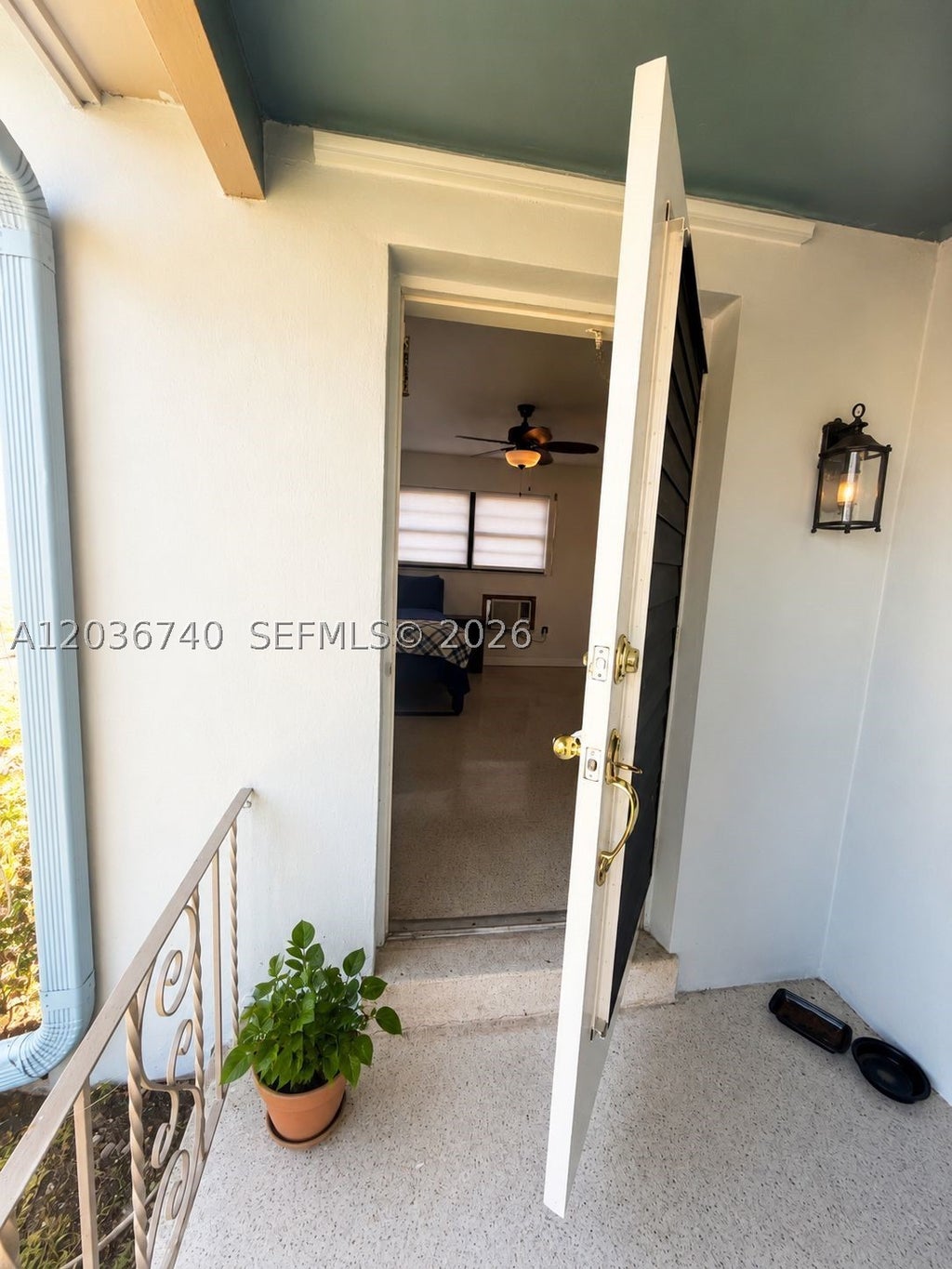 Photo of 3202 Pierce St, Hollywood, FL 33021 (MLS # A12036740)
