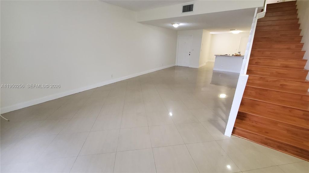 Photo of 1611 Sorrento Dr, Weston, FL 33326 (MLS # A11950256)