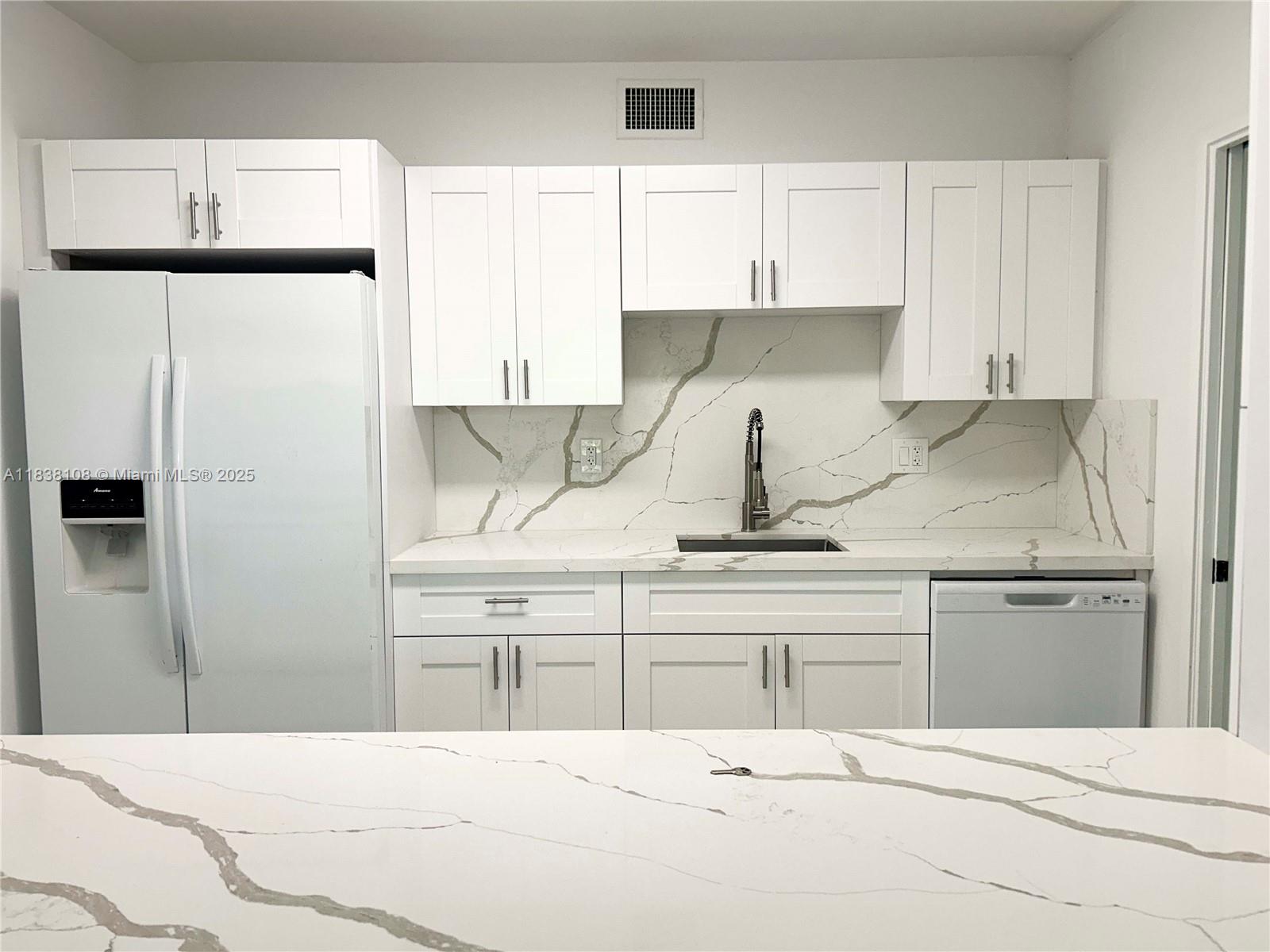 KEY COLONY NO 4 CONDO - Residential Lease