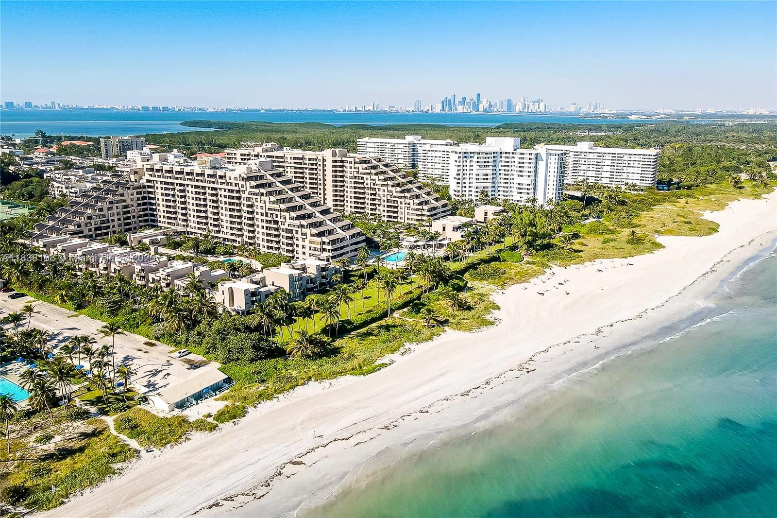 KEY COLONY NO 4 CONDO - Residential Lease