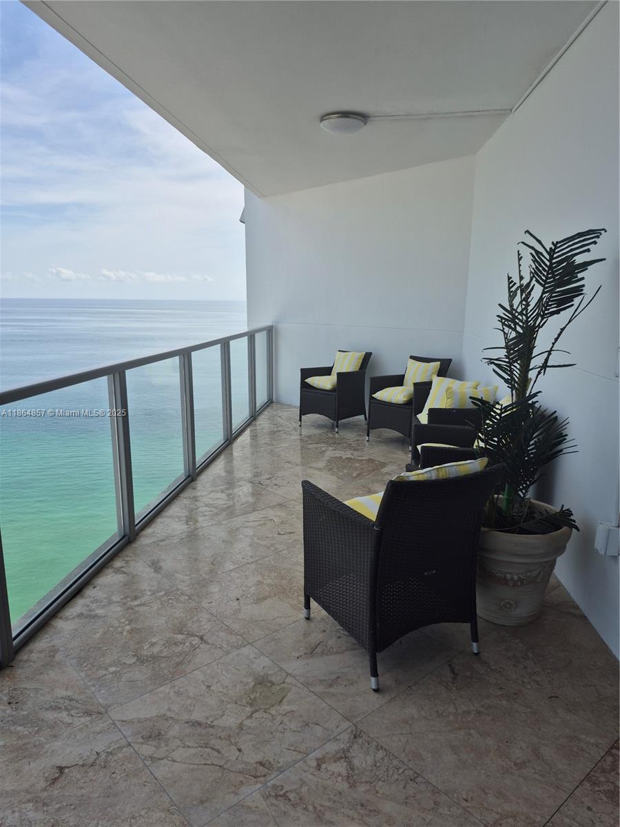 OCEAN PALMS CONDO - Residential