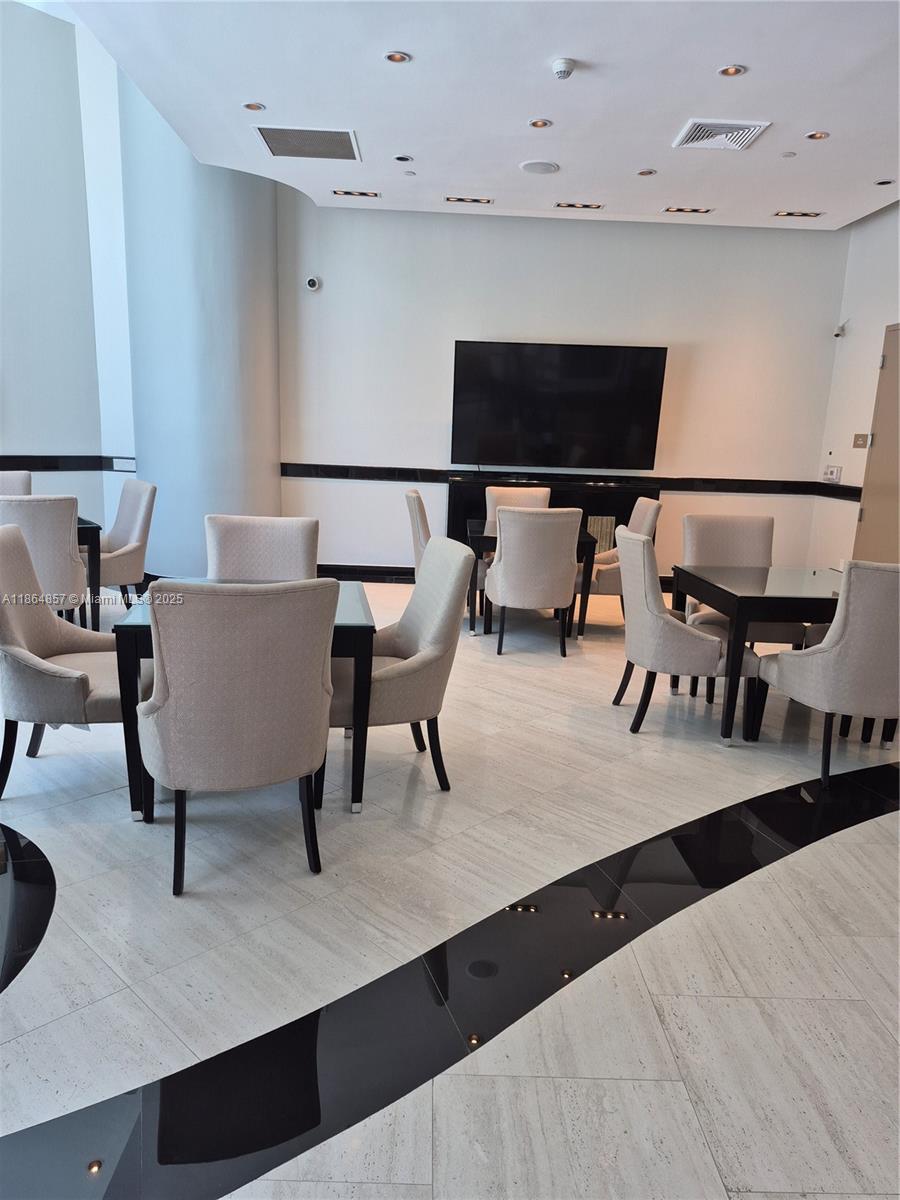 OCEAN PALMS CONDO - Residential