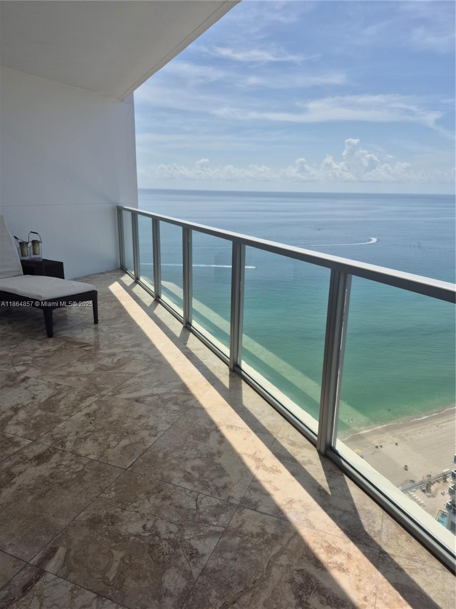 OCEAN PALMS CONDO - Residential