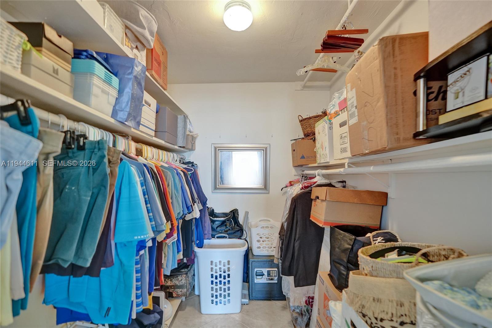 OCEAN MONARCH CONDO - Residential