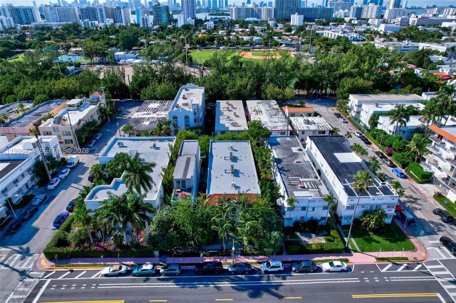 ESSENZA AT 1410 EUCLID CO - Residential Lease