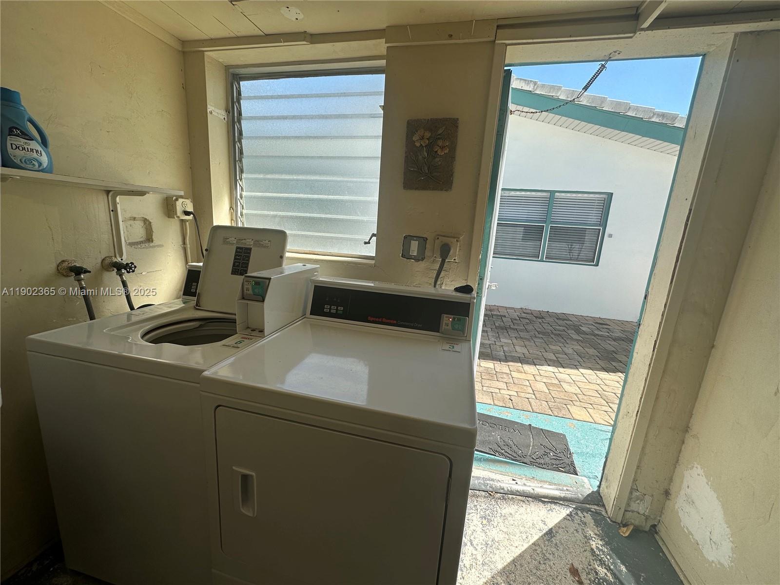 SILVER SHORES UNIT - Residential Lease