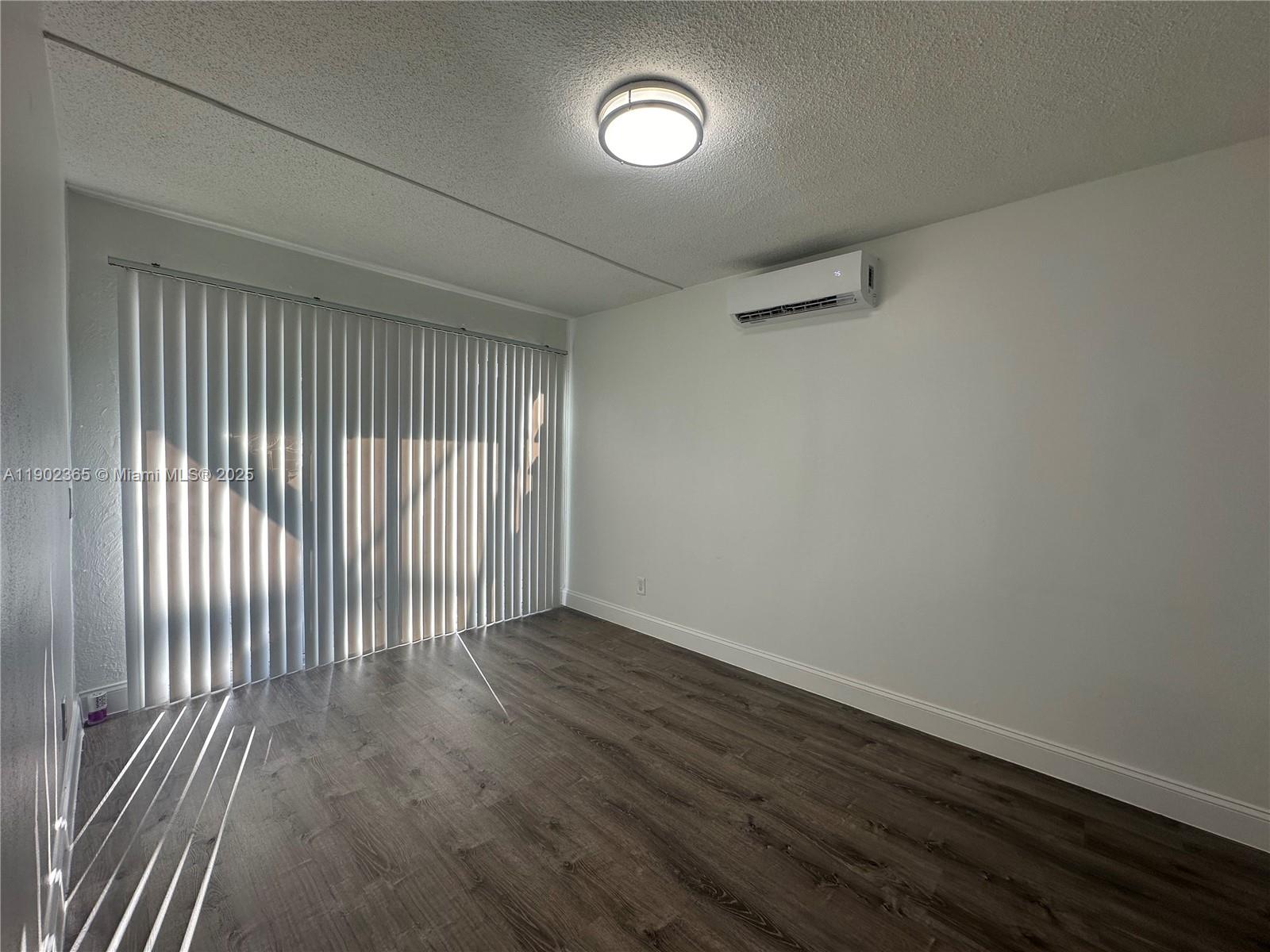 SILVER SHORES UNIT - Residential Lease