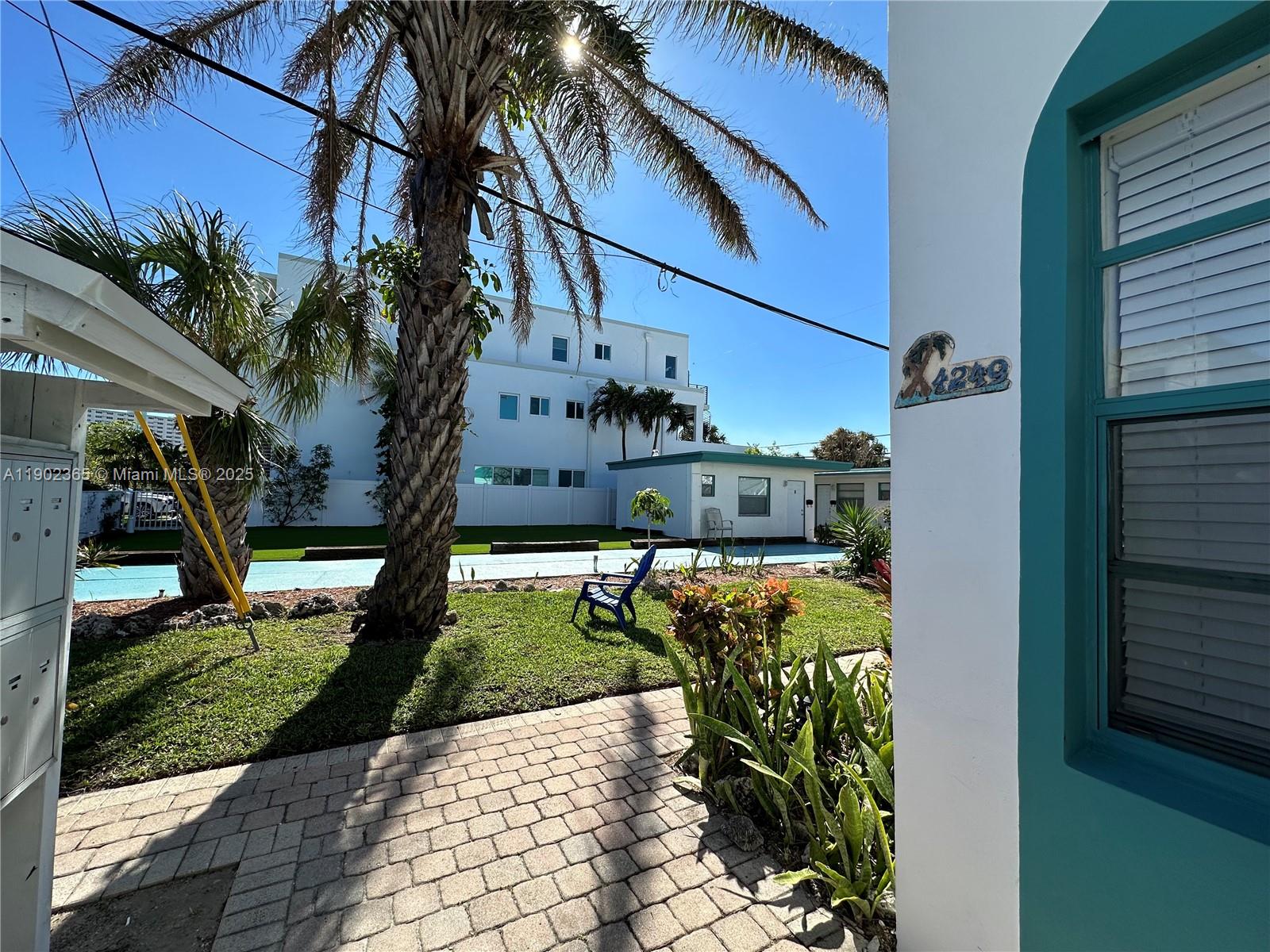 SILVER SHORES UNIT - Residential Lease