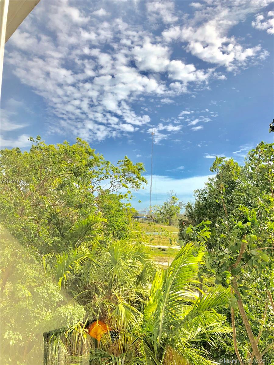 HILLCREST EAST 25 CONDO - Residential