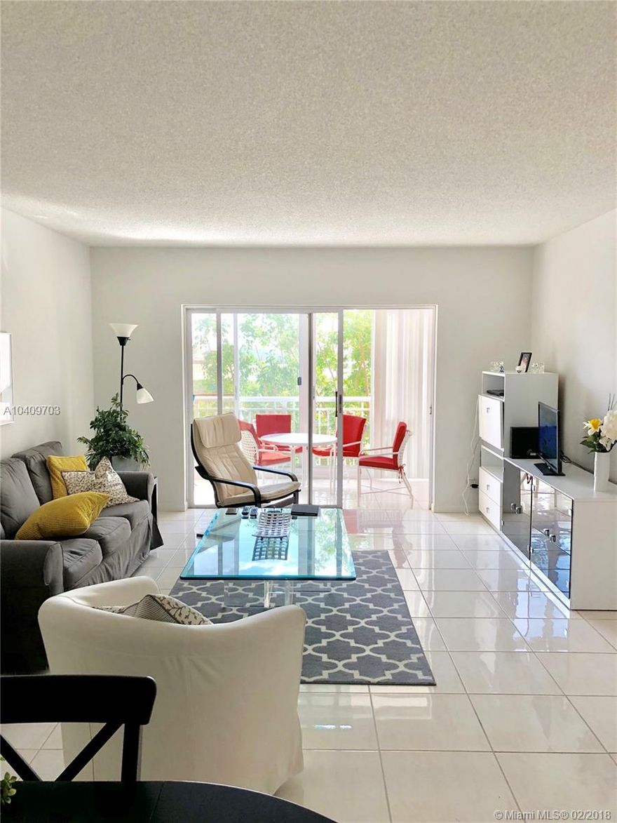 All Age Building!  Light and bright unit with white tile throughout.  Unit faces south with soon to be parks, lakes and walking paths for Hillcrest residents to enjoy.  Enclosed balcony with sliding glass doors.  Large eat-in kitchen.  Spacious master bedroom with walk-in closets.  24 hour security.  Heated pool and hot tub.  Extra storage.  Laundry facilities on every floor.  Bike room.  Shuffle board.  Close to shopping, beaches, restaurants, I-95, Ft. Lauderdale Airport, Aventura Mall, Gulfstream Shoppes and Restaurants and the Famous Hollywood Broadwalk.  Firpta Required.