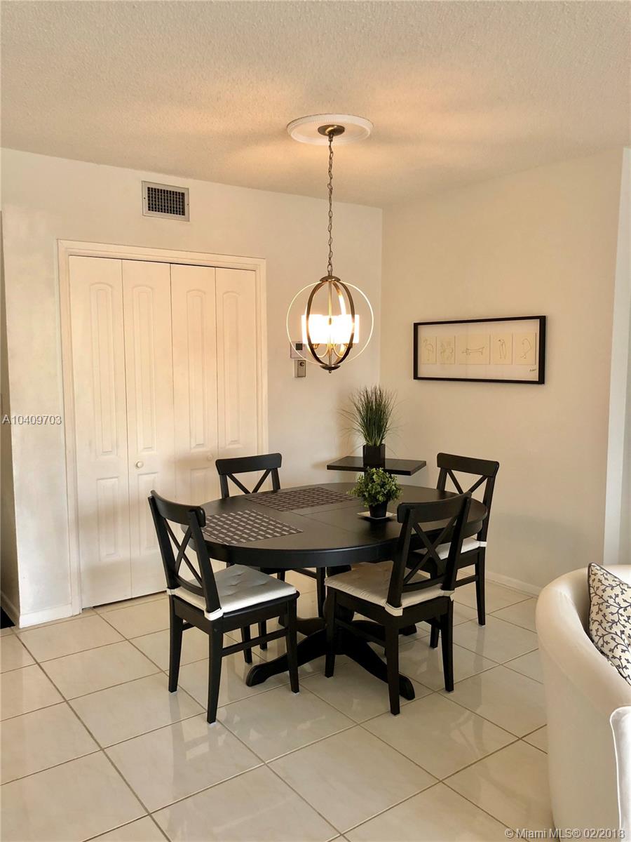 HILLCREST EAST 25 CONDO - Residential