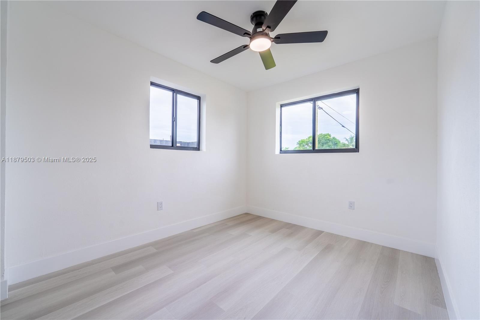 SCOTT LAKE MANOR SEC 6 - Residential