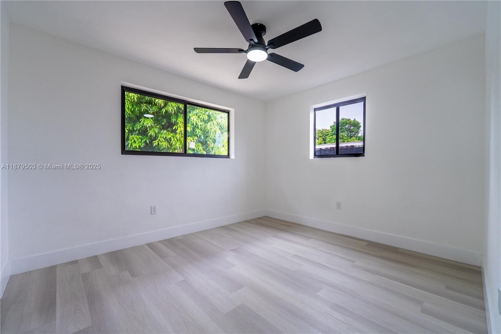 SCOTT LAKE MANOR SEC 6 - Residential