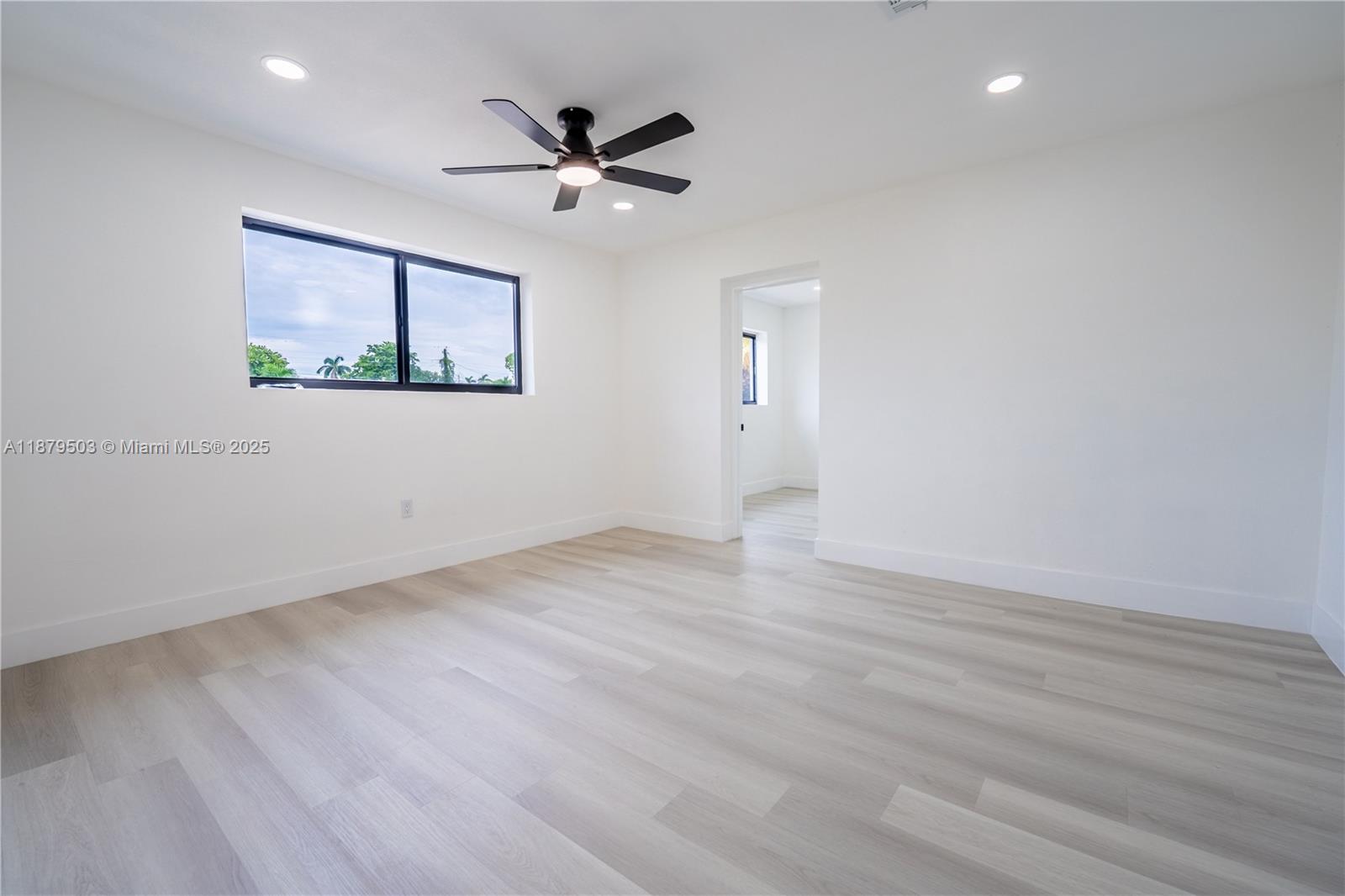 SCOTT LAKE MANOR SEC 6 - Residential