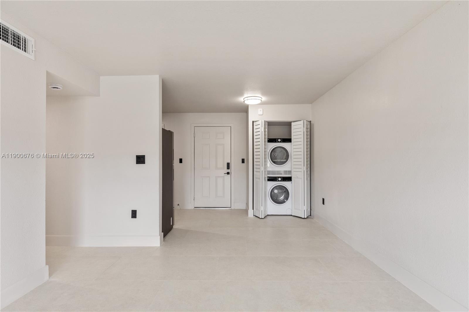 LEXINGTON PK A - Residential Lease