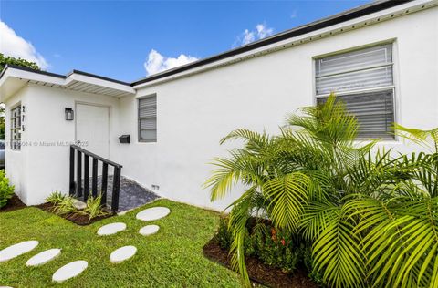 275 NW 97th St Miami FL 33150