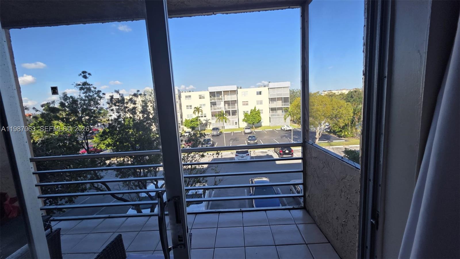 QUAIL RUN OF SUNRISE - Residential