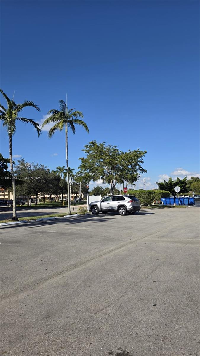 QUAIL RUN OF SUNRISE - Residential