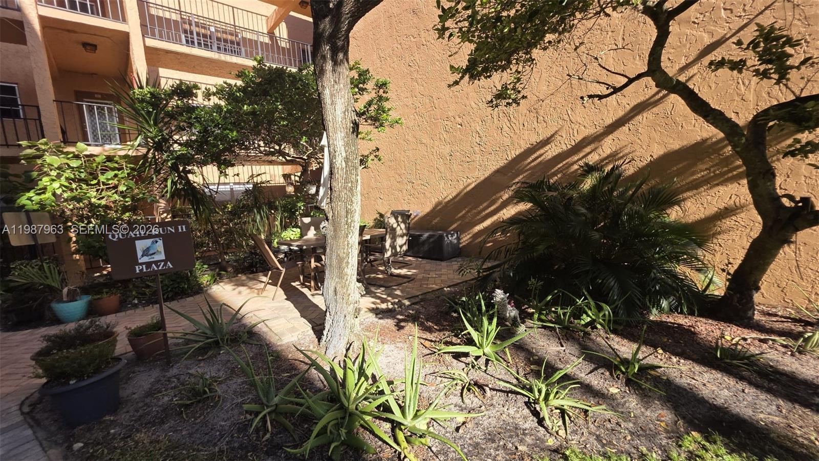 QUAIL RUN OF SUNRISE - Residential