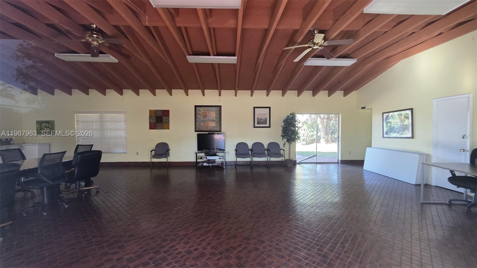 QUAIL RUN OF SUNRISE - Residential