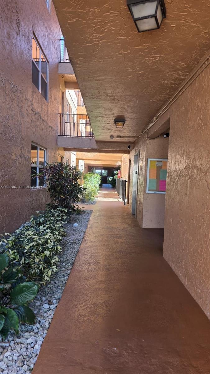 QUAIL RUN OF SUNRISE - Residential