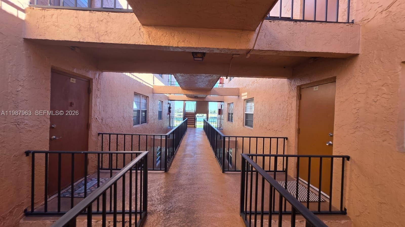 QUAIL RUN OF SUNRISE - Residential