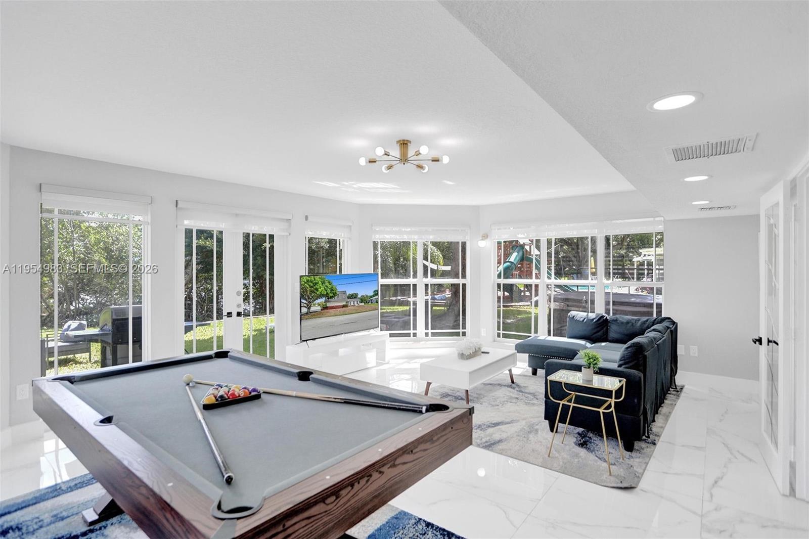 LITTLE HARBOR ON THE HILL - Residential