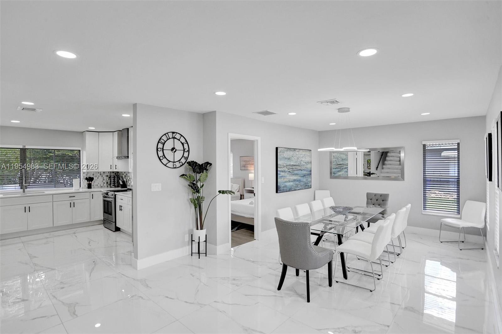 LITTLE HARBOR ON THE HILL - Residential