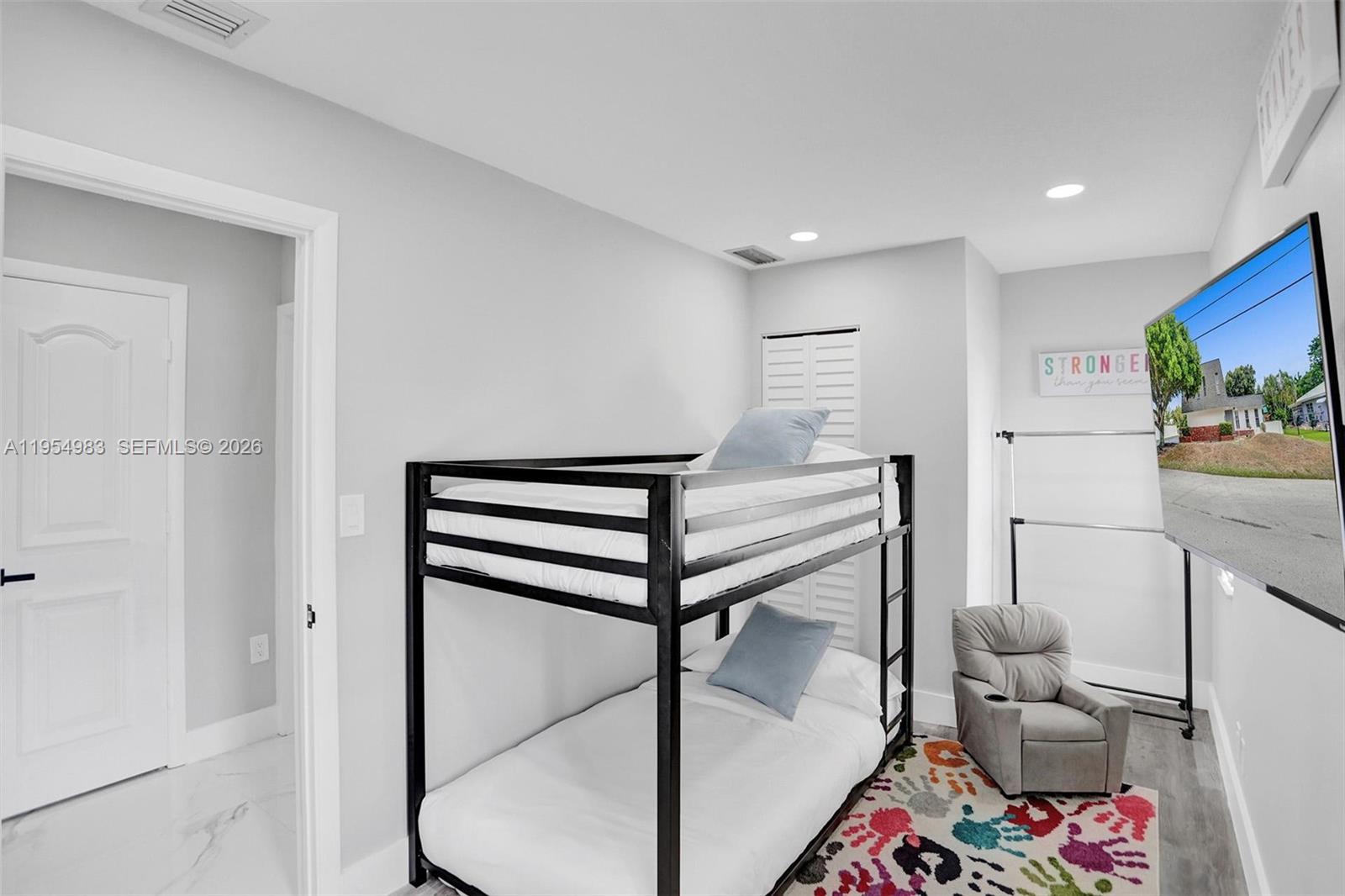 LITTLE HARBOR ON THE HILL - Residential