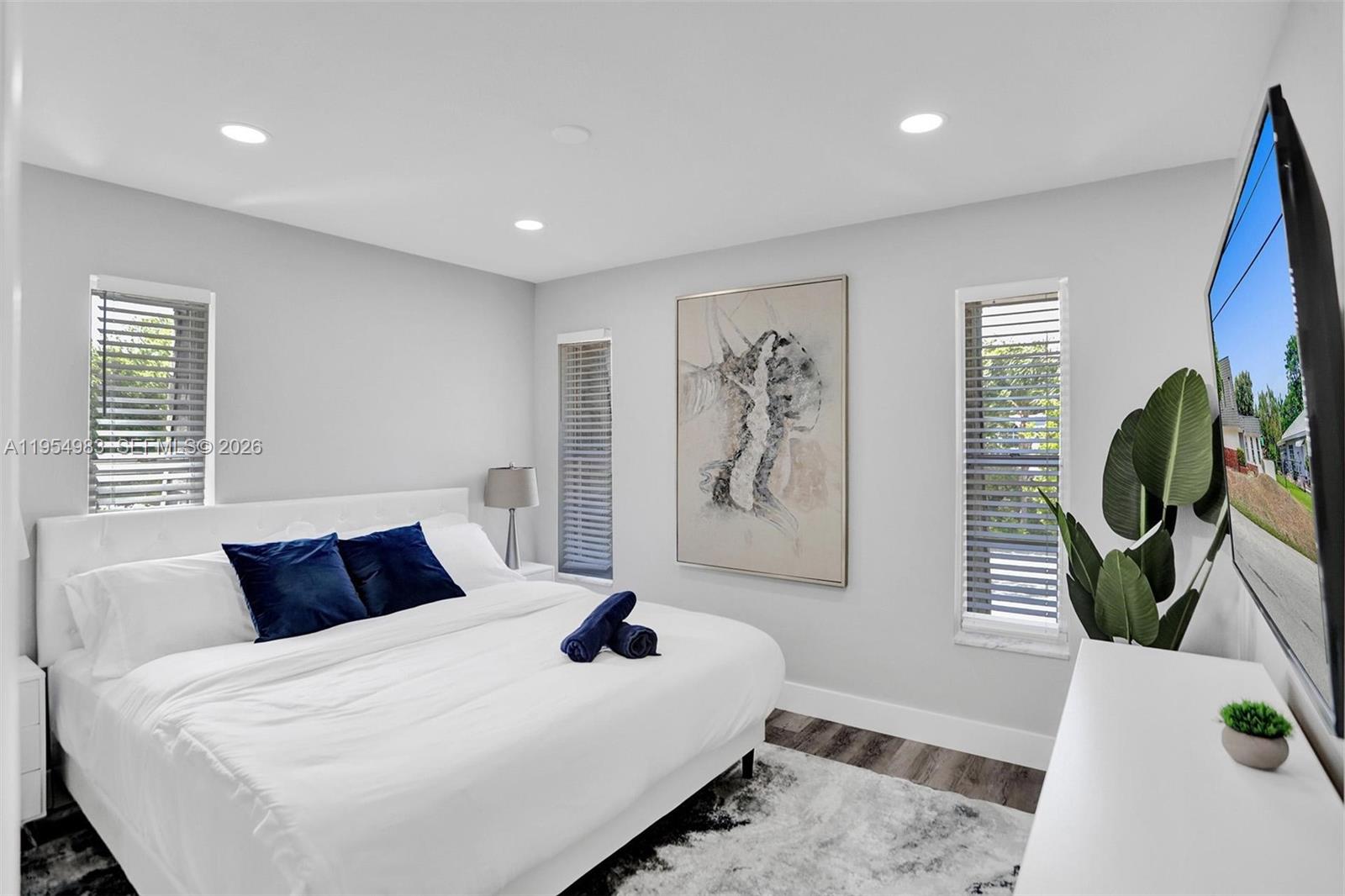 LITTLE HARBOR ON THE HILL - Residential