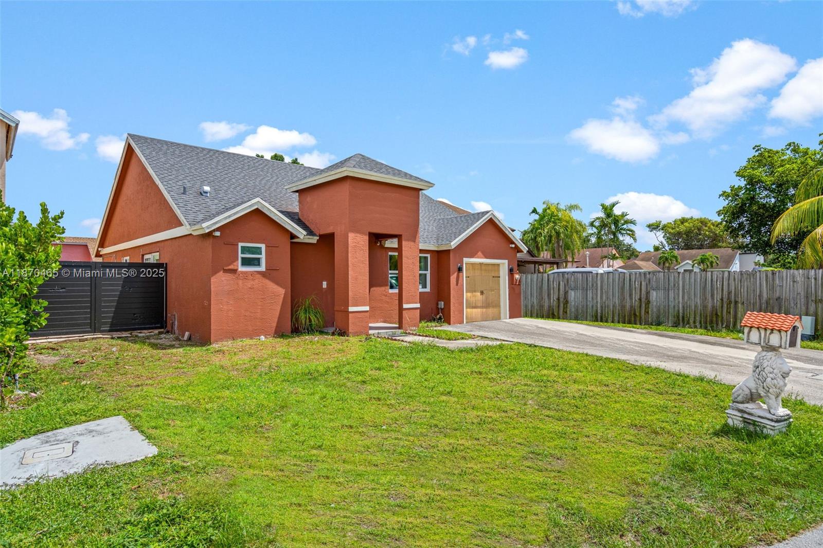 CHANTE-CLARE - Residential