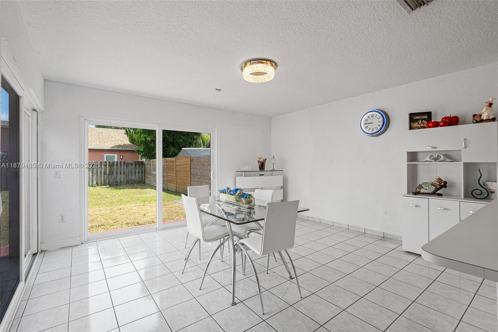 CHANTE-CLARE - Residential