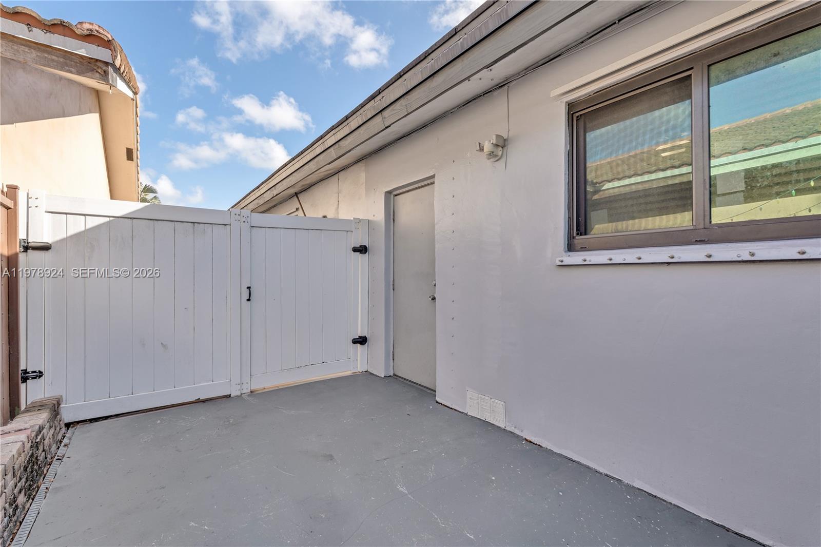 BIRD LAKES SOUTH SEC 4 - Residential