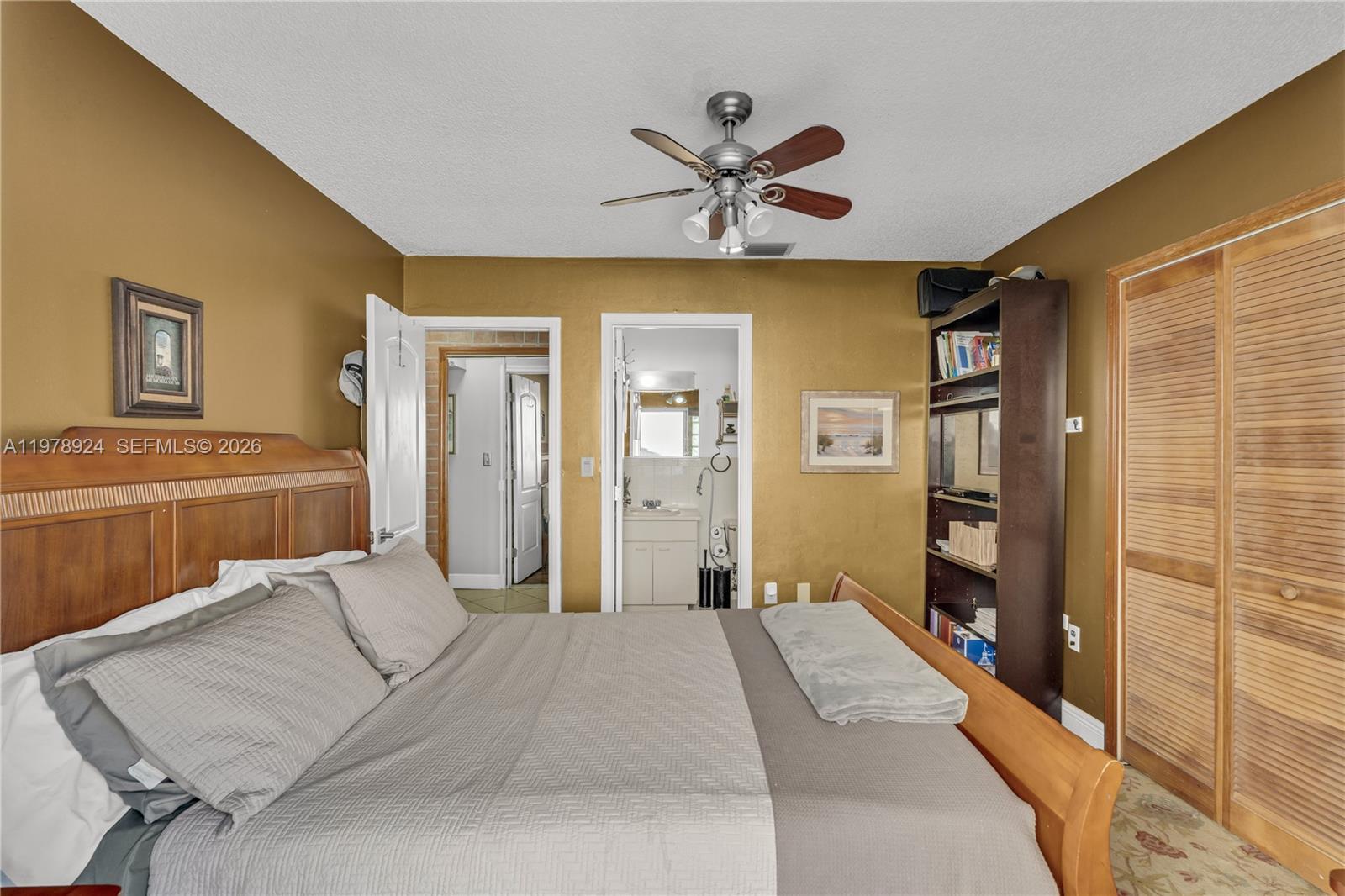 BIRD LAKES SOUTH SEC 4 - Residential