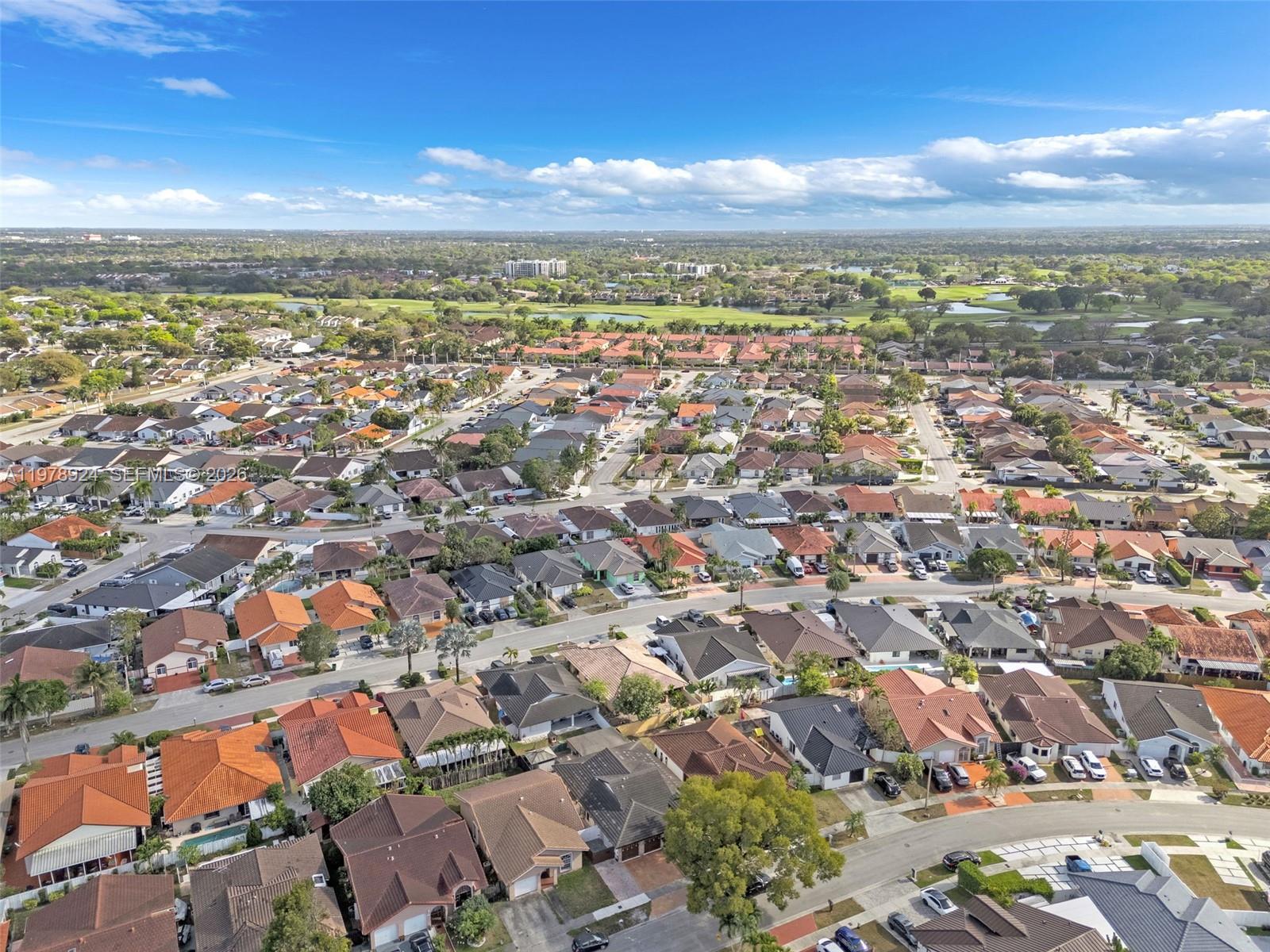 BIRD LAKES SOUTH SEC 4 - Residential