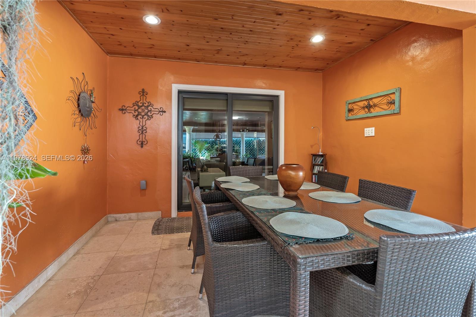 BIRD LAKES SOUTH SEC 4 - Residential