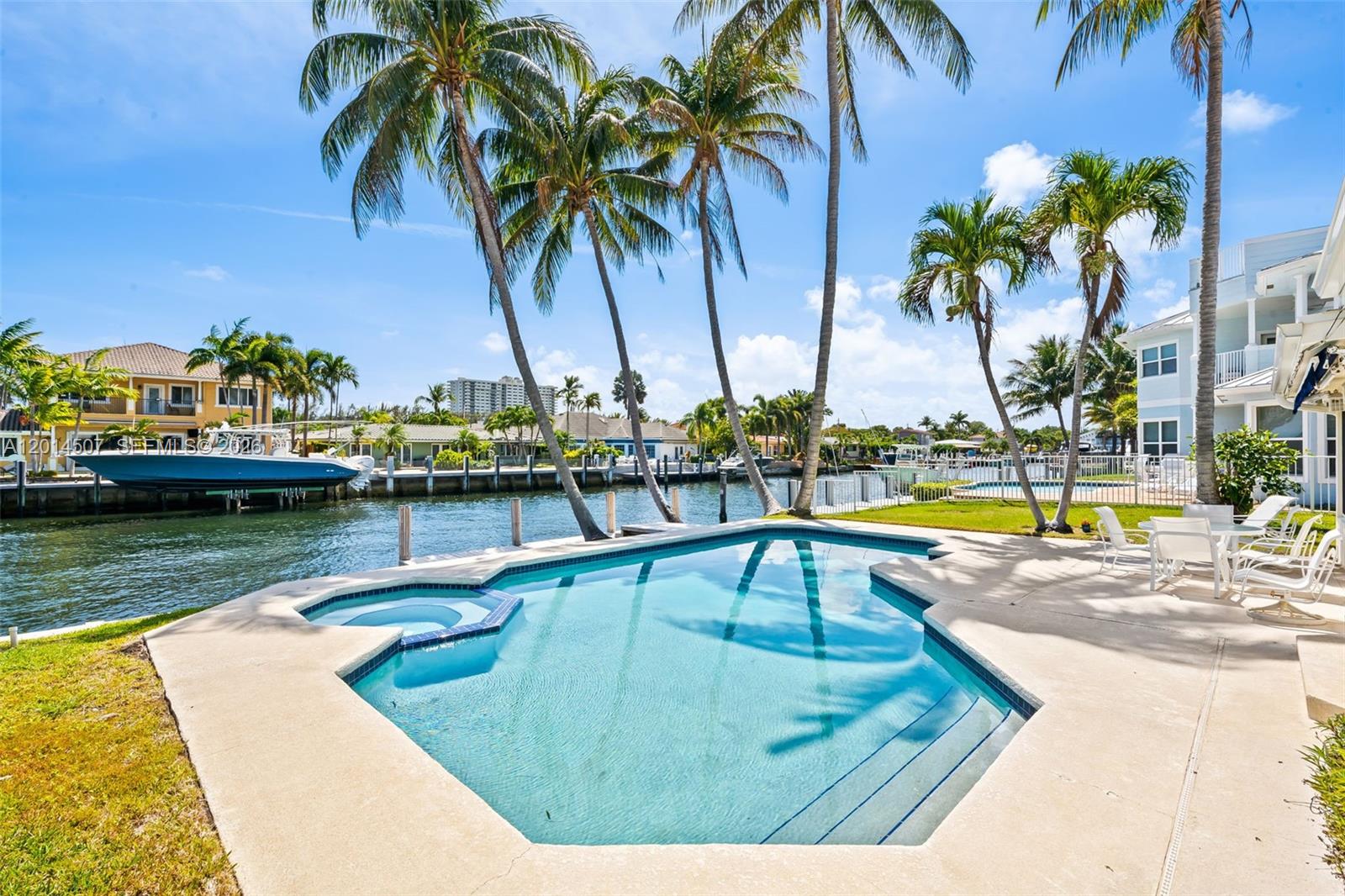 POMPANO SHORES SEC - Residential