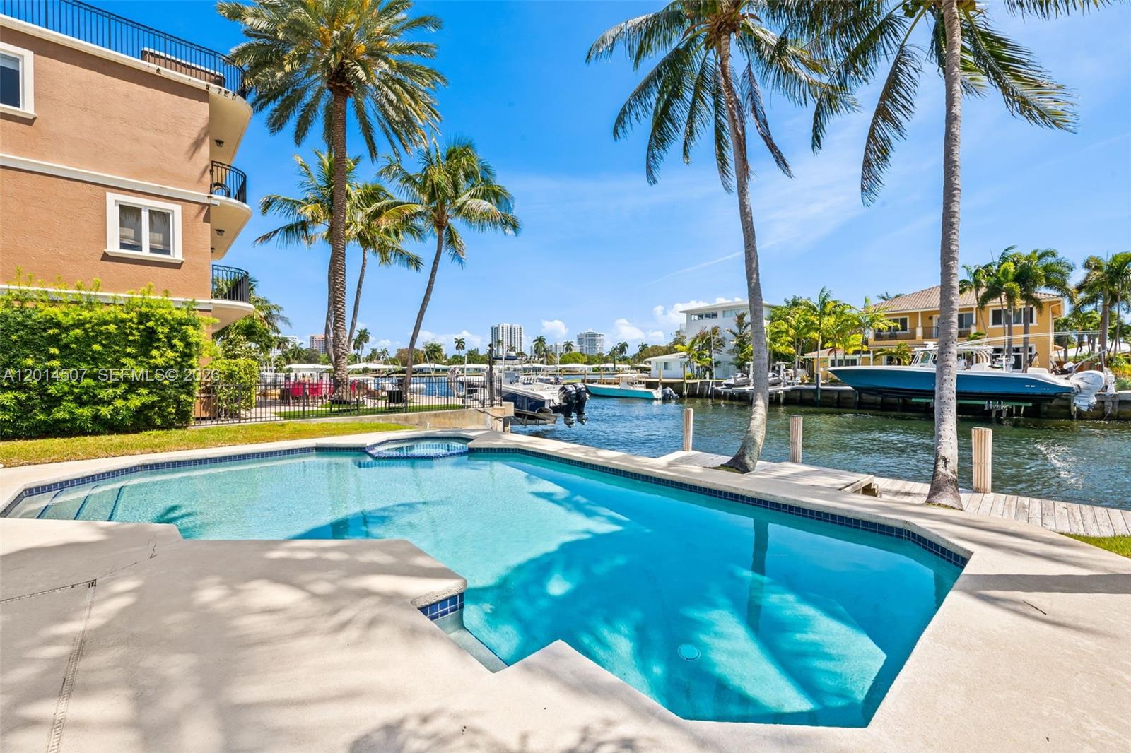 POMPANO SHORES SEC - Residential