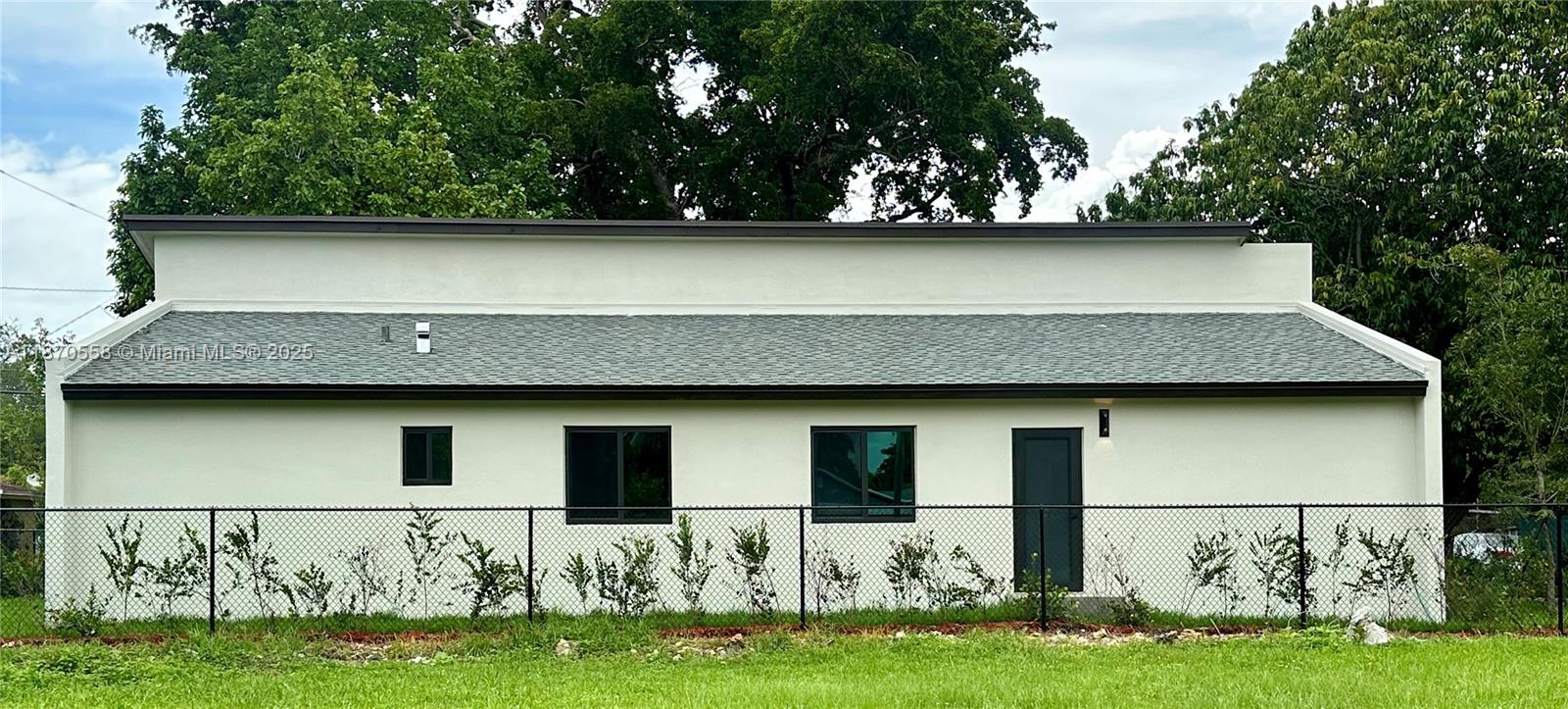 HILDAMERE RESUB PB 40-51 - Residential