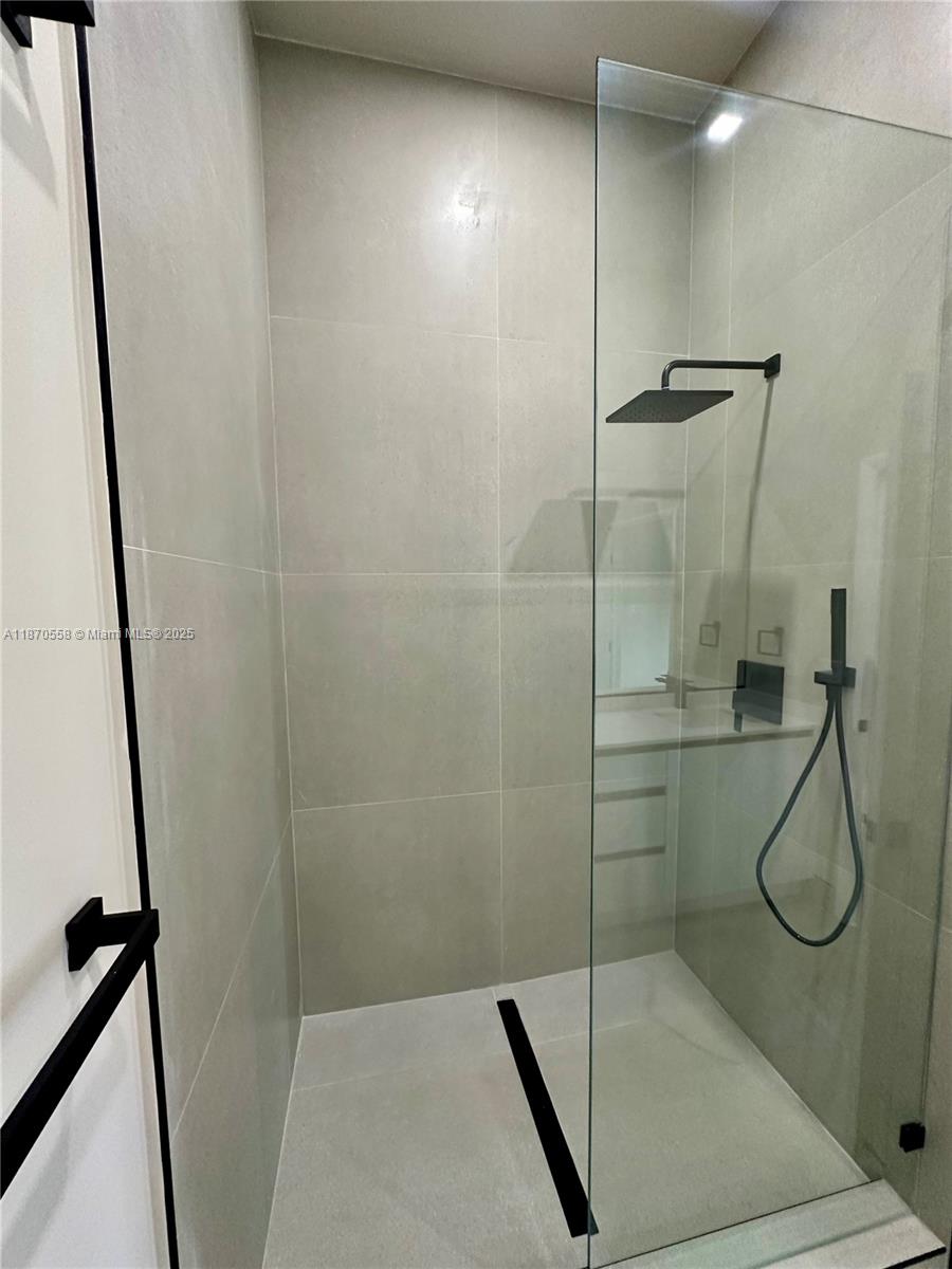 HILDAMERE RESUB PB 40-51 - Residential