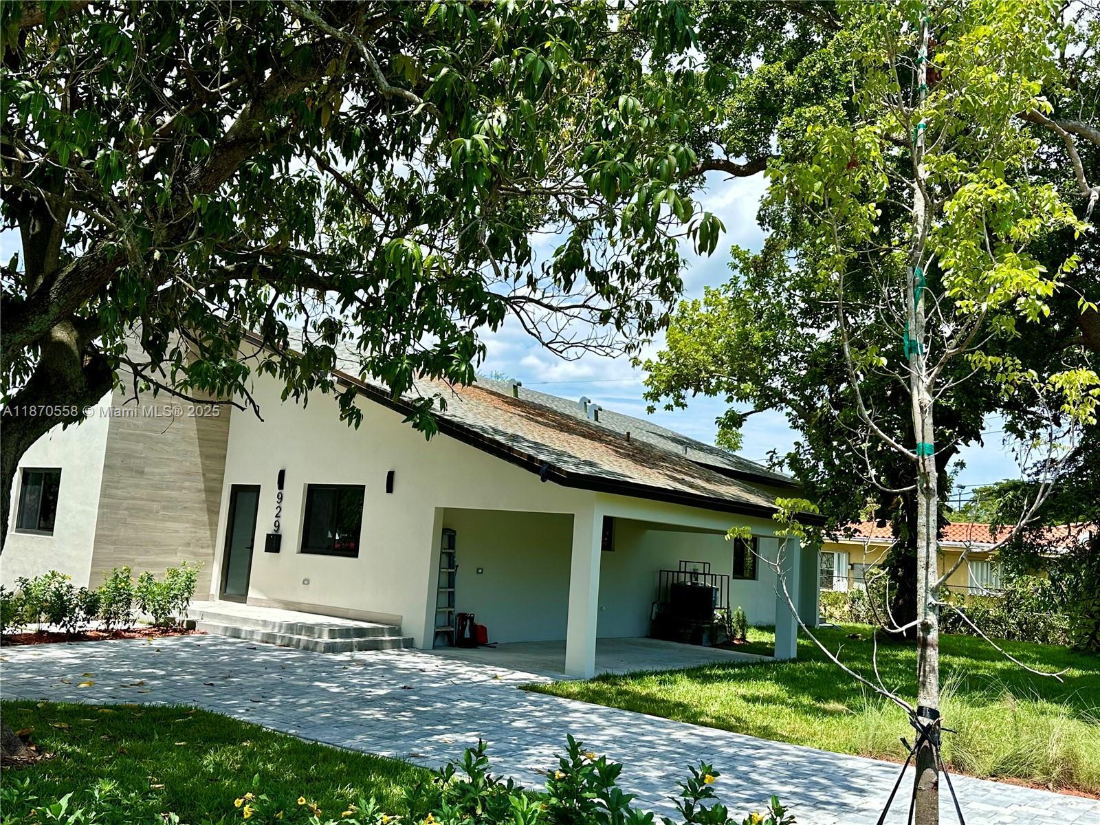 HILDAMERE RESUB PB 40-51 - Residential