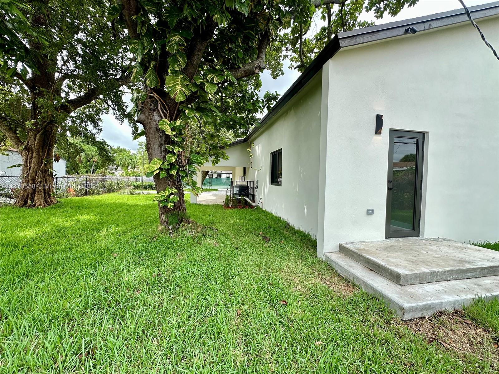 HILDAMERE RESUB PB 40-51 - Residential