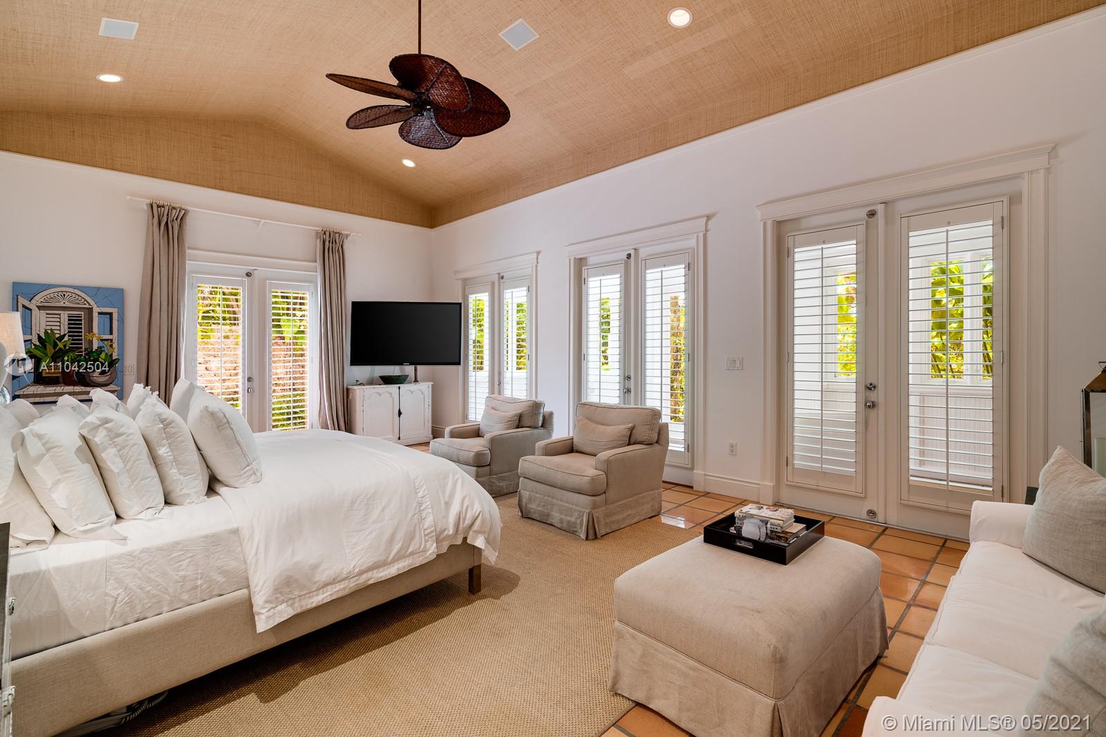 Hammock Lake Park - Residential