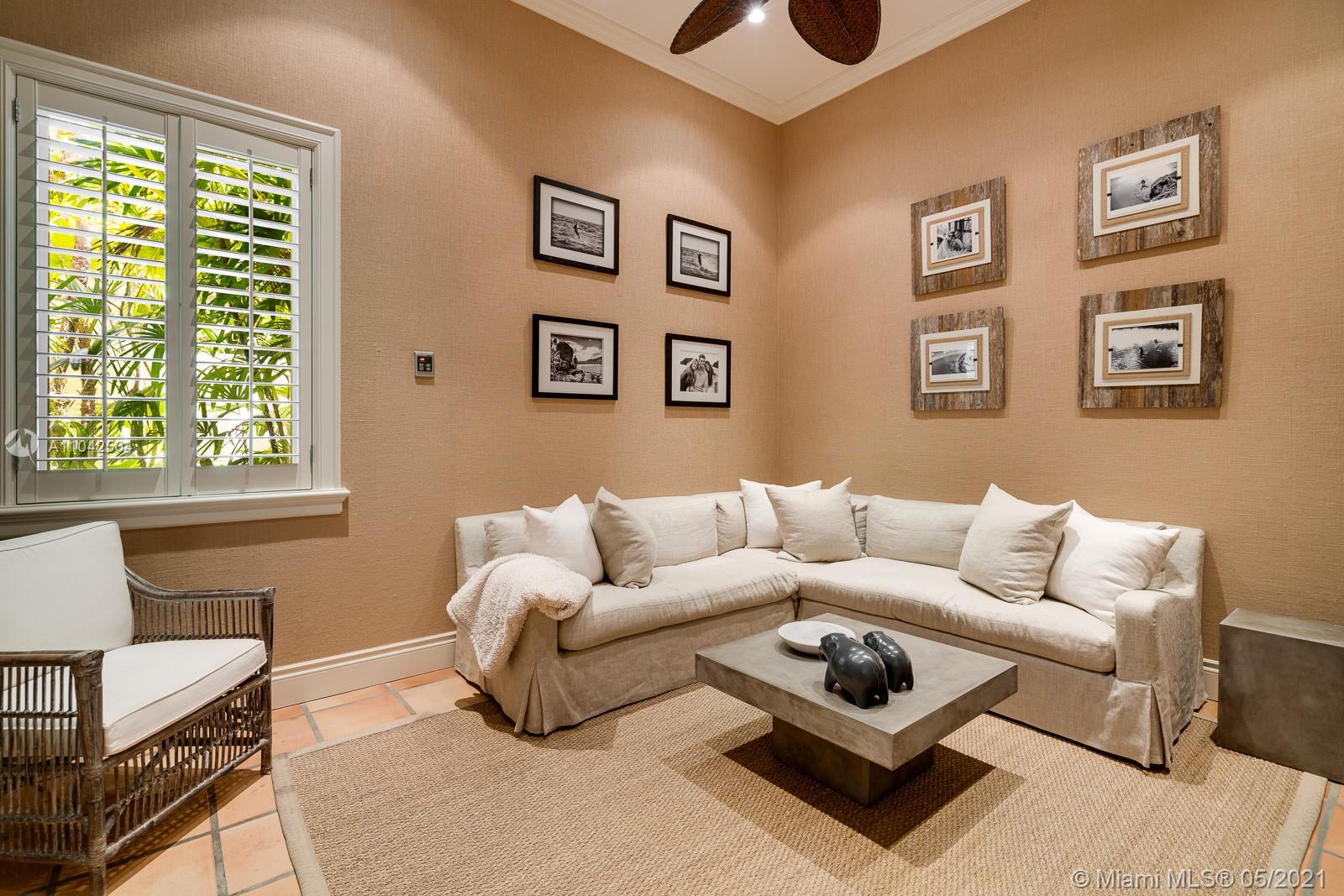 Hammock Lake Park - Residential