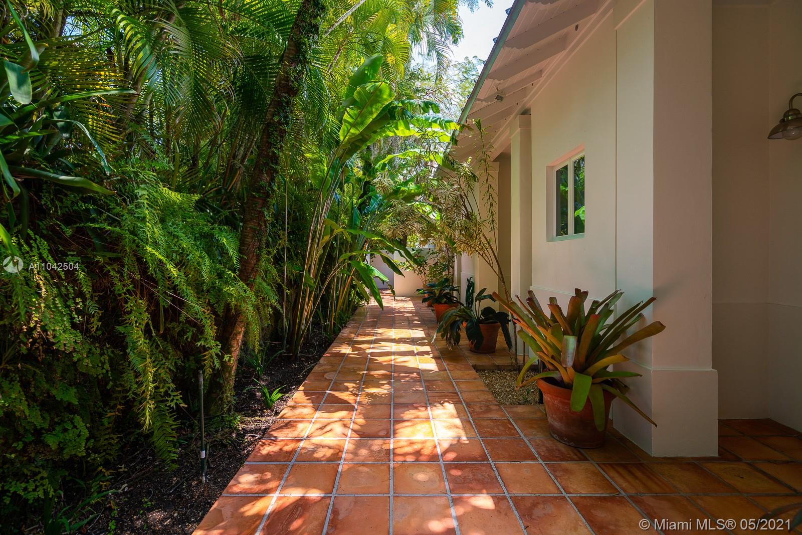 Hammock Lake Park - Residential