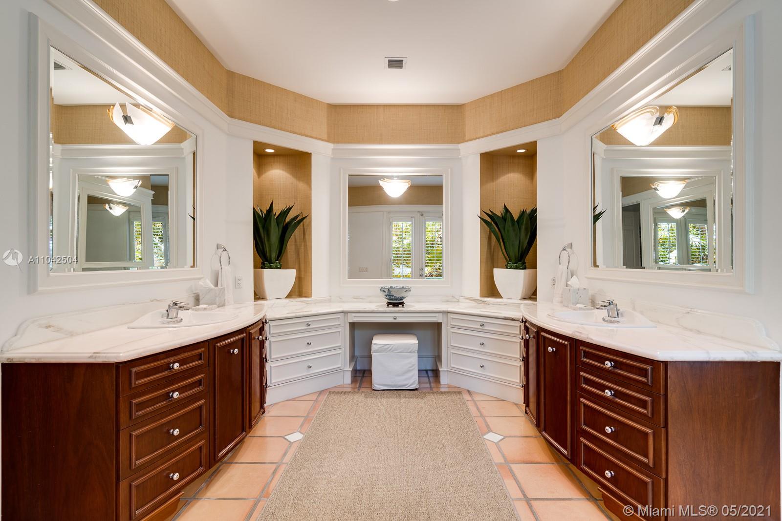 Hammock Lake Park - Residential