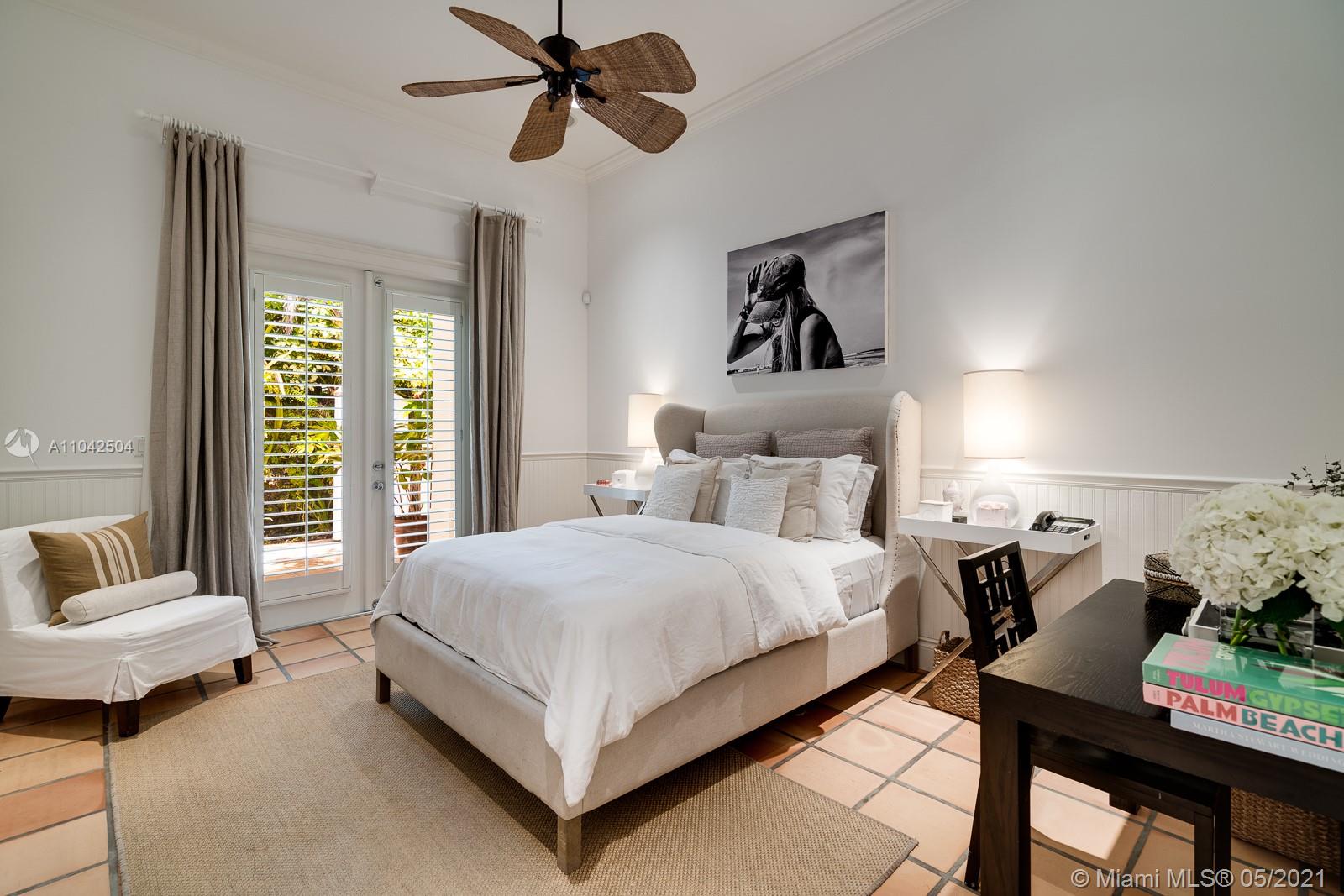 Hammock Lake Park - Residential